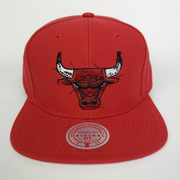 Chicago Bulls Mitchell & Ness NBA Snapback Hat 3D Logo Glitch Out Red Cap NWT - Picture 2 of 8